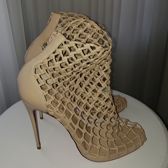 Christian Louboutin Porligat 120 Nude, sz 39 - Picture 4 of 10